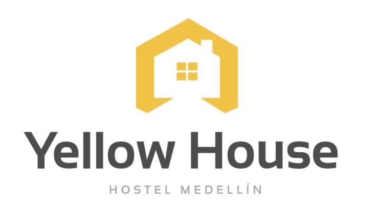 Yellow House Hostel Medellin Exterior photo
